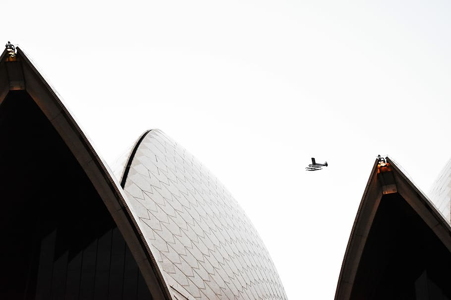 Man and machine., Sydney Opera house, flying over opera house, HD wallpaper