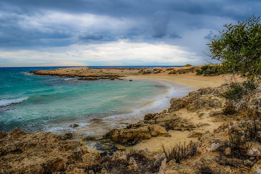 sea under blue clouds, beach, empty, nature, winter, season HD wallpaper