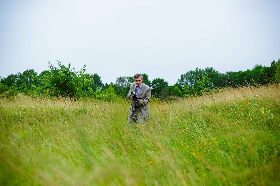 video, nature, operator, camcorder, one person, plant, field HD wallpaper