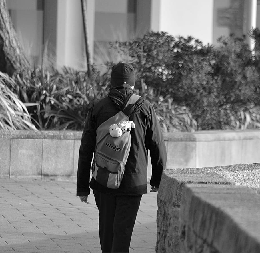 man, character, only, solitude, promenade, person, market, black and white HD wallpaper