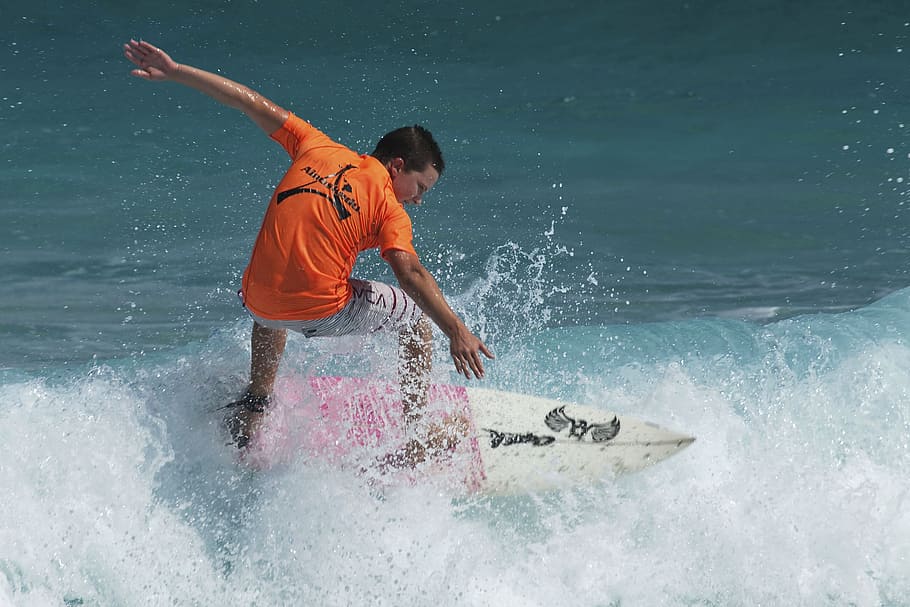 surfer, surfboard, surfing, wave, water, ocean, hawaii, young HD wallpaper