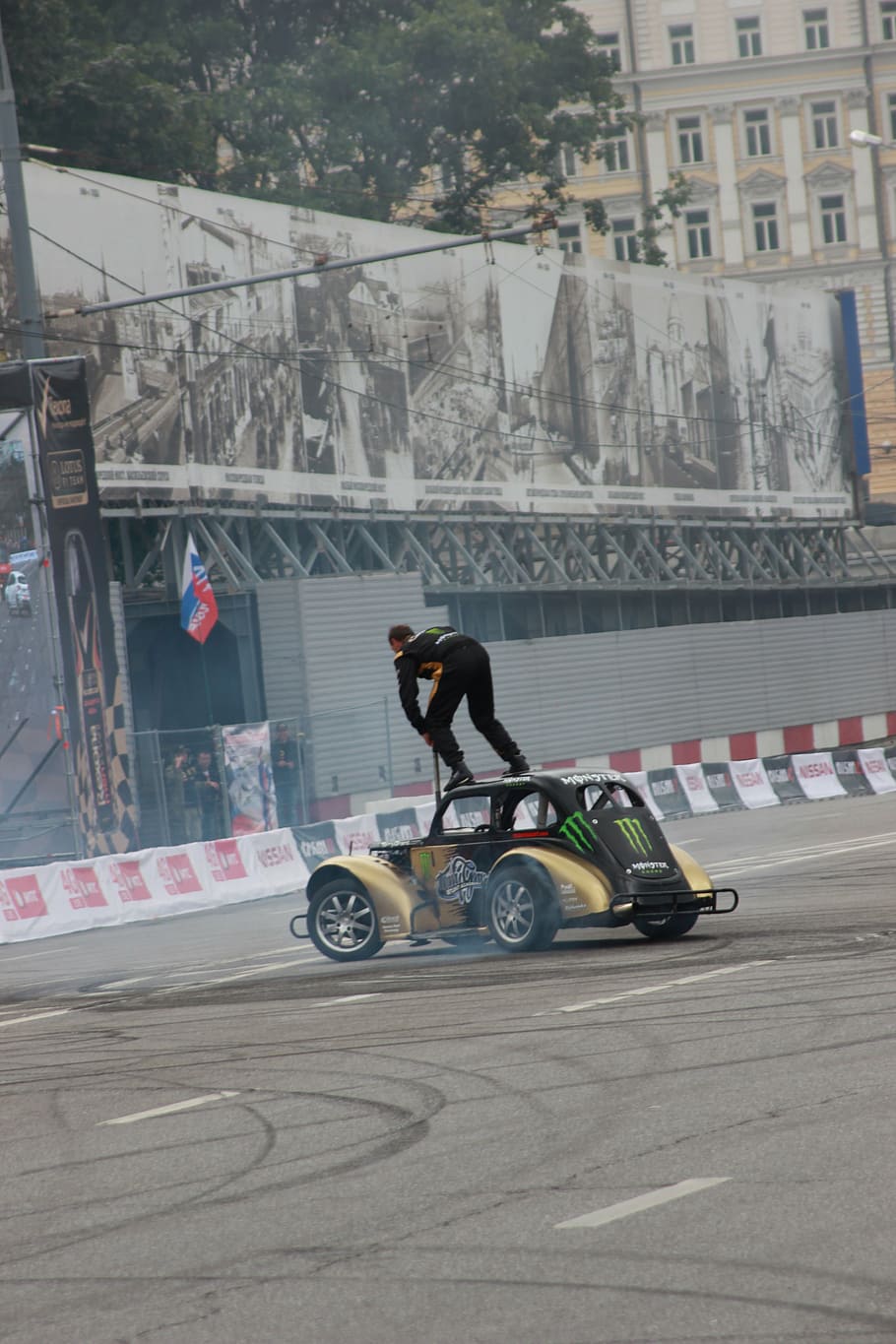 stuntman, machine, trick, transportation, mode of transportation HD wallpaper