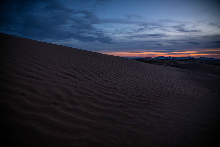 desert sand under orange sky, sand under blue sky, dune, sunset HD wallpaper