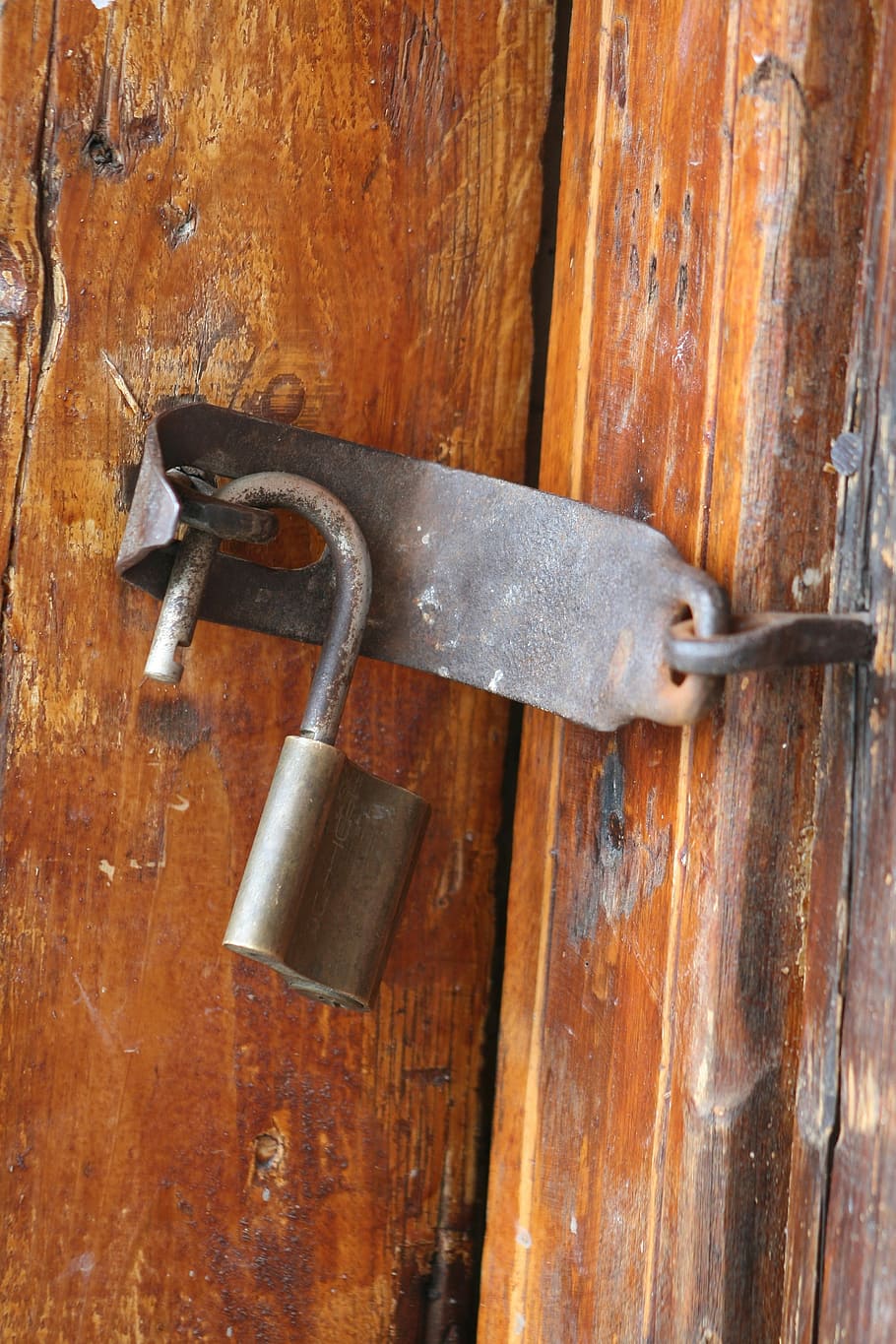 Lock, Padlock, Open, Opening, Old, entrance, iron, rust, weathered HD wallpaper