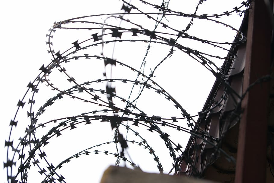 barbed wire, military wire, prison, security, fence, metal HD wallpaper