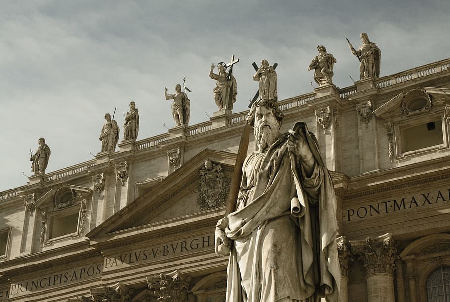 statue in front of the building, Statues, Architecture, Roman, Church, HD wallpaper