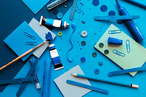 blue paper clips beside blue pencil, art, craft, design, hobby HD wallpaper