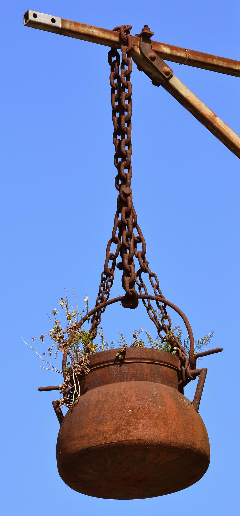iron, rust, pot, low angle view, sky, clear sky, nature, metal HD wallpaper