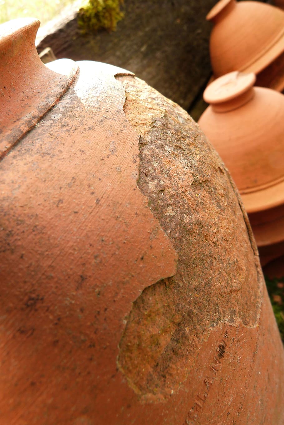 jar, jars, urn, cracked, terracotta, garden, outside, container HD wallpaper