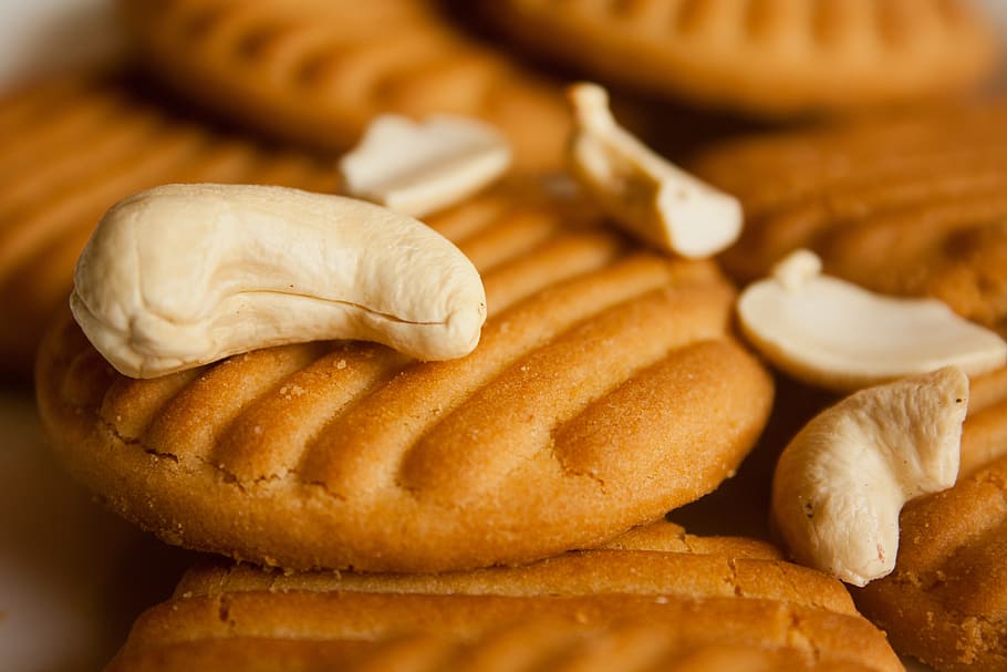 biscuits, cookies, cashews, nut, roasted, pastry, baked, food HD wallpaper