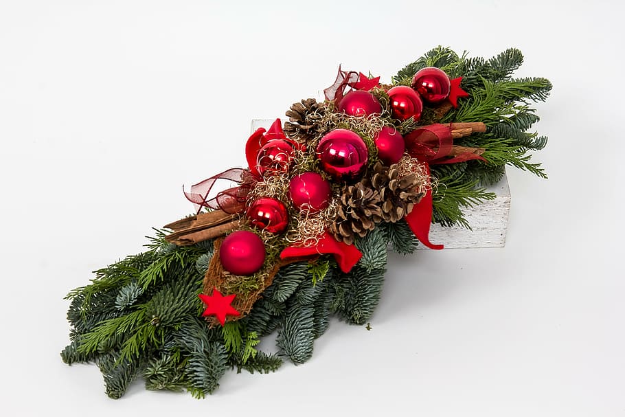 red and green Christmas decor, advent, arrangement, decoration HD wallpaper