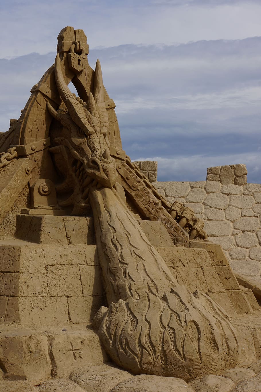 Sandcastle, Sand Sculpture, Dragon, finnish, lappeenranta, history, HD wallpaper
