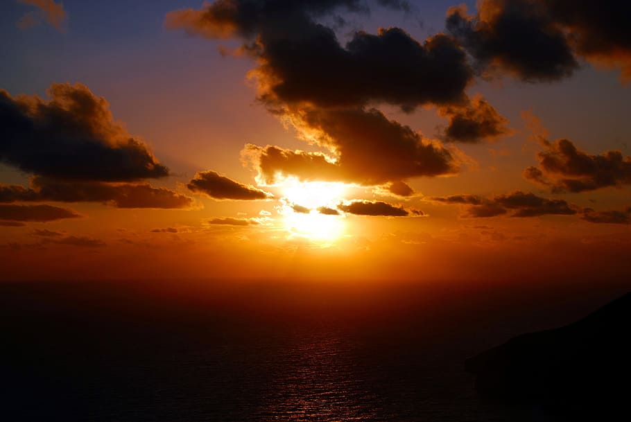 sunset over the horizon, sky, sea, clouds, the sun, the rays, HD wallpaper