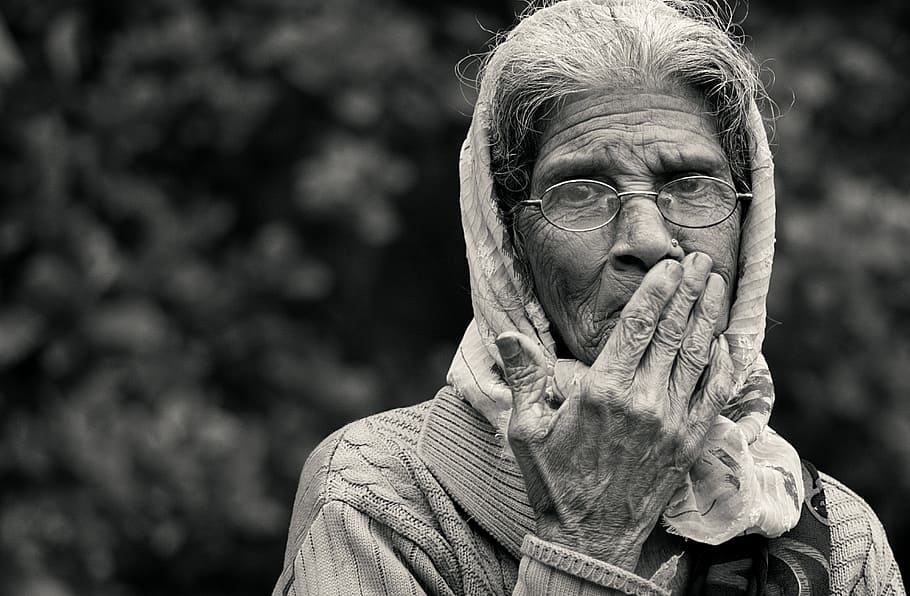 grayscale photography of woman wearing eyeglasses, old lady, black and white