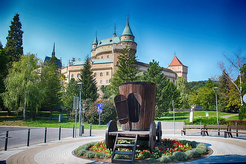 bojnice castle, slovakia, lock, plant, architecture, tree, building exterior HD wallpaper
