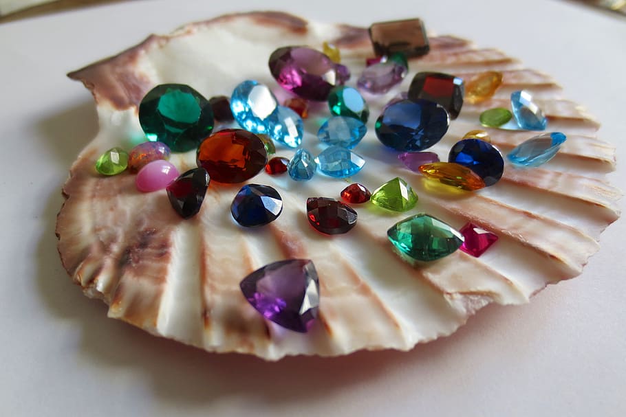 assorted-color gemstone collection, gemstones, ruby, emerald, HD wallpaper