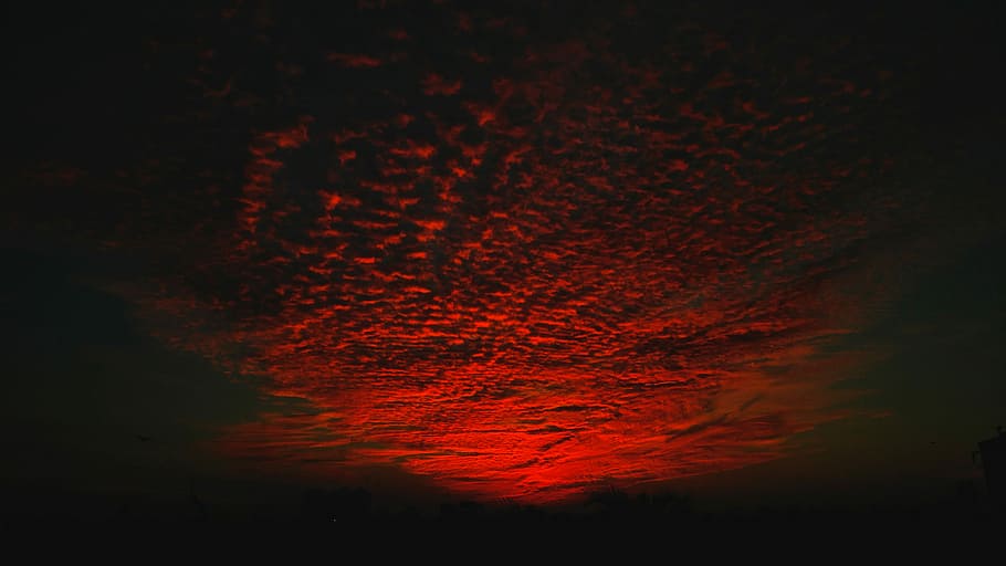 Magic realism, selective color photo of red cirrus clouds, night HD wallpaper