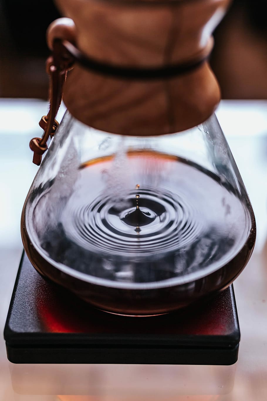 coffee drop in jar, closeup photography of coffeemaker, drip HD wallpaper