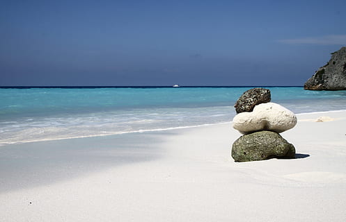 cairn by the sea shore during daytime, beach, curacao, sand HD wallpaper