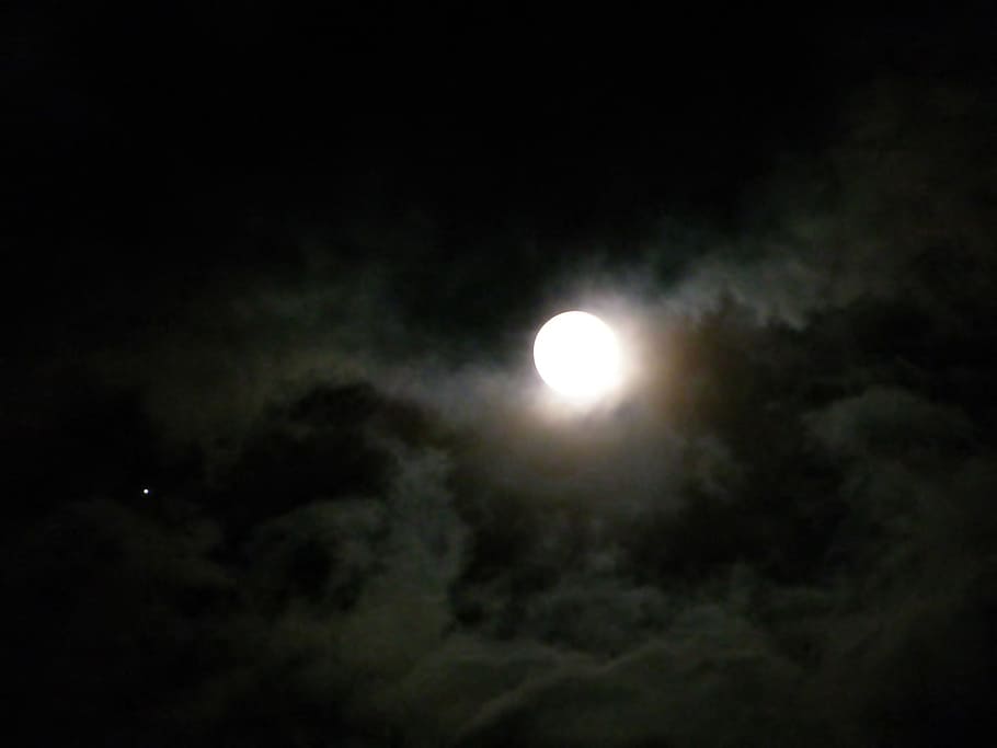 full moon and gray clouds, night, moonlight, sky, outdoors HD wallpaper