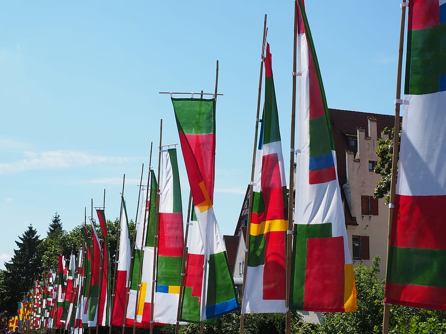 flags, colorful, blow, wind, flutter, blue, red, yellow, danube fixed HD wallpaper