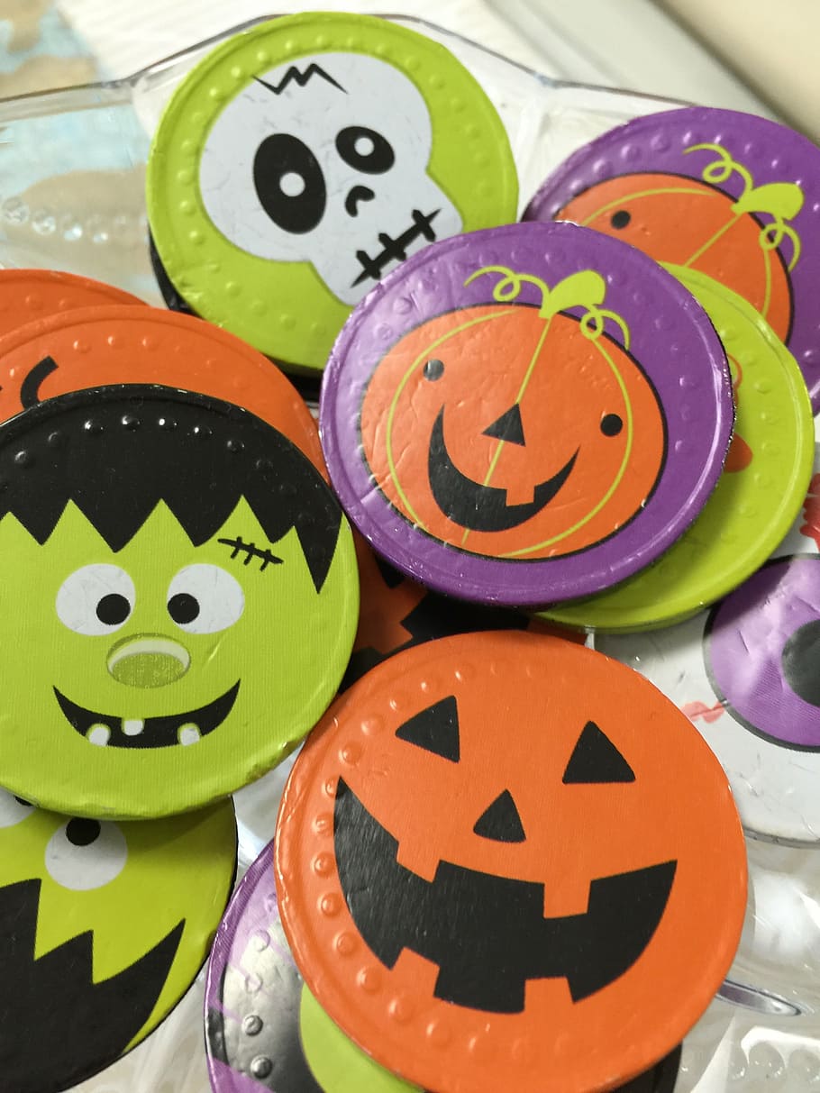 halloween, chocolate, candy, multi Colored, art and craft, indoors HD wallpaper