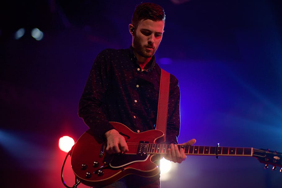 man in black dress shirt playing a guitar, music, stage - Performance Space HD wallpaper