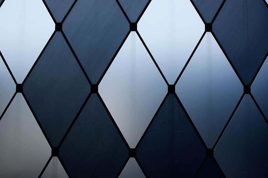 white and black diamond pattern wallpaper, clear glass window HD wallpaper