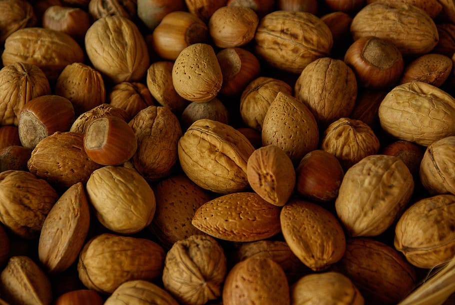 bunch of almond nuts, dried fruit, almonds, hazelnuts, nut - food HD wallpaper