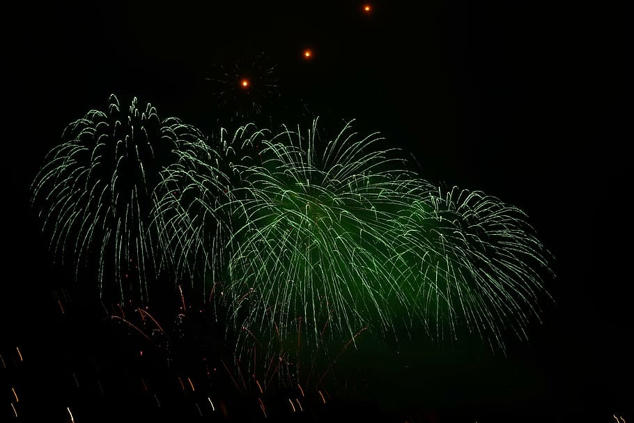 fireworks display during nighttime, rocket, green, red, new year's eve