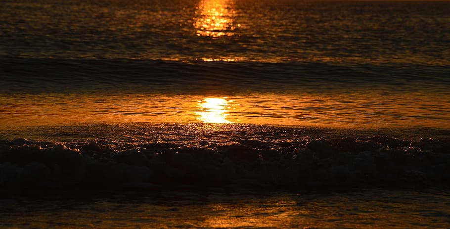 body of water during golden hour, sunset, panorama, nature HD wallpaper