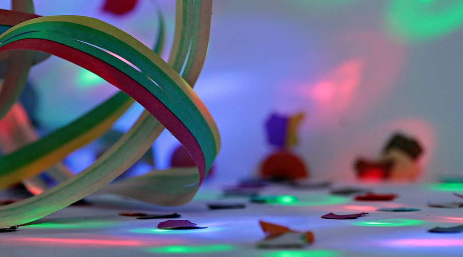 streamer, confetti, light, carnival, party, colorful, fun, deco HD wallpaper