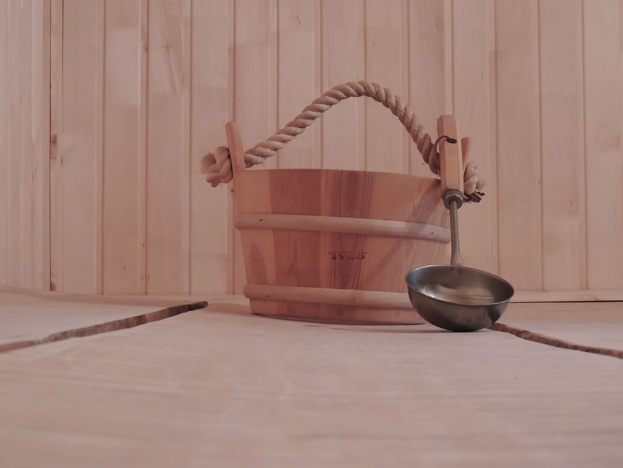 brown wooden bucket with ladle, bath, sauna, pail, scoop, tree HD wallpaper