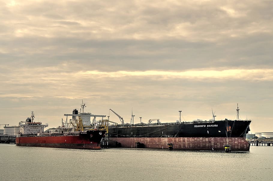 HD wallpaper: oil tanker, port, ship, seaways sakura, europoort, caland  canal | Wallpaper Flare