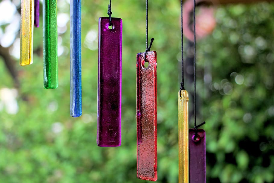 macro photography of assorted hanging decorations, color, glass, HD wallpaper