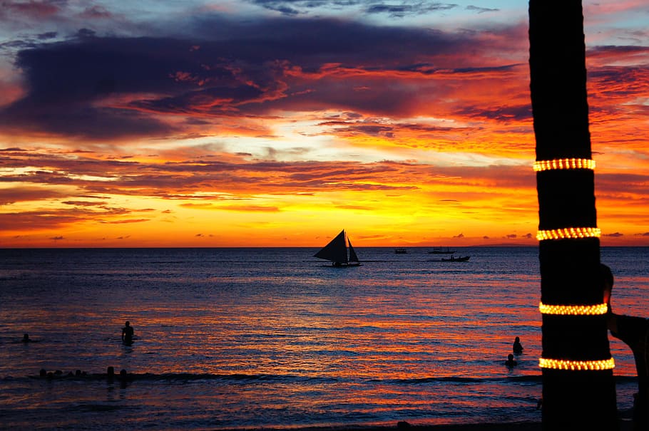 boat sailing on sunset, beach, boracay beach, sea, water, sky, HD wallpaper