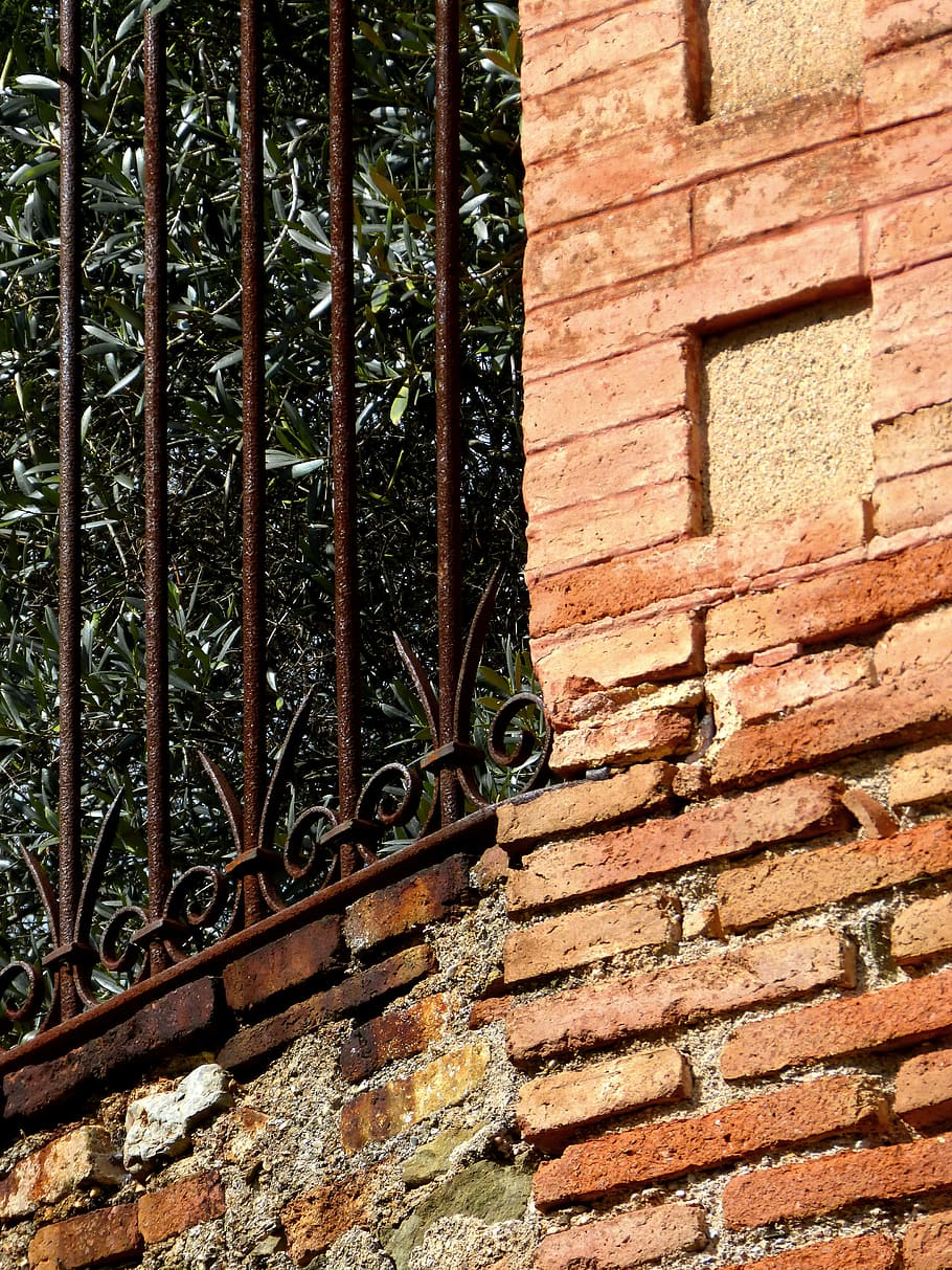 grating, pillar, rusty, old, detail, brick wall, built structure HD wallpaper