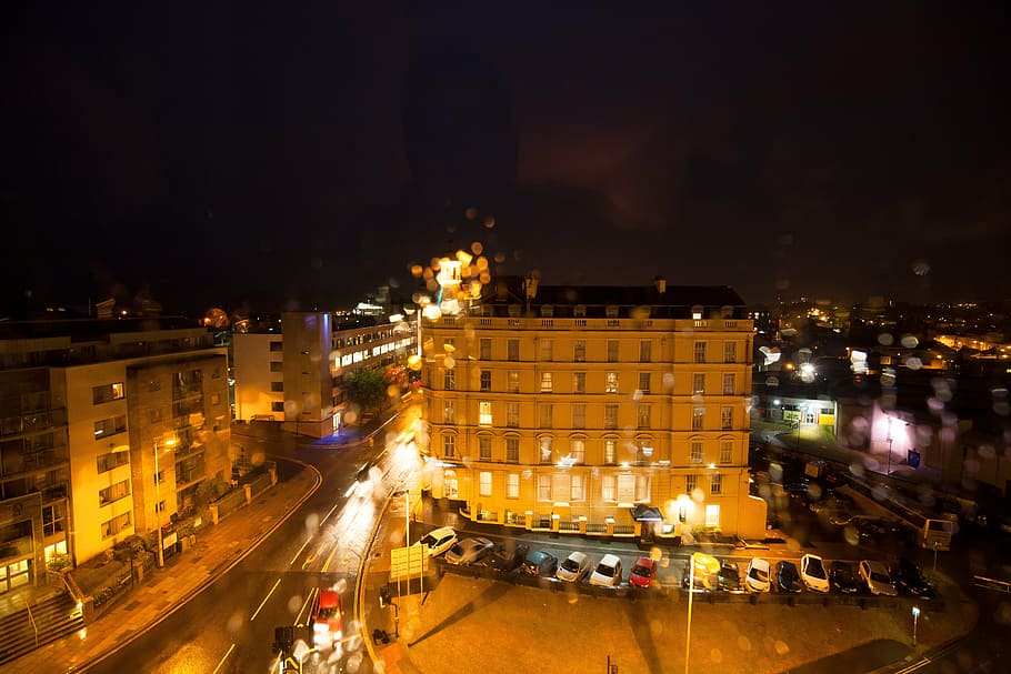 rain, reflexes, junction, hotel, residential buildings, office building HD wallpaper