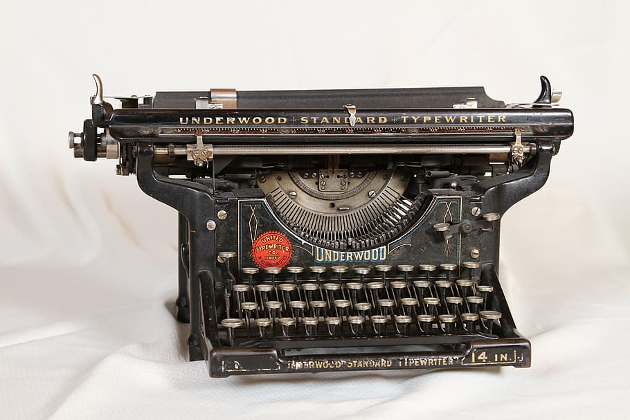 black and silver Underwood standard typewriter, mechanical HD wallpaper