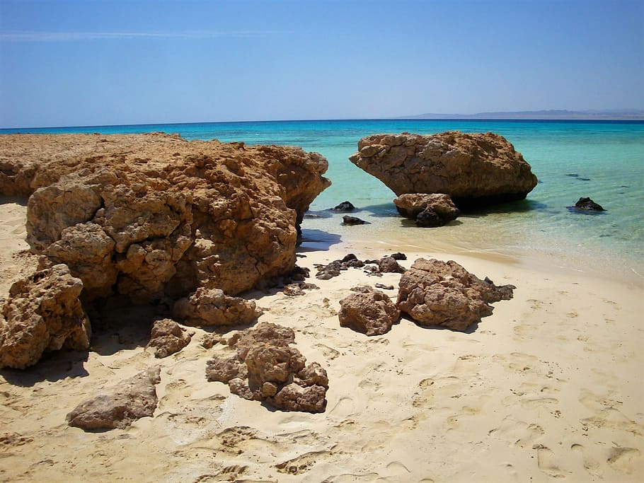 rock, sea, beach, water, rock - object, land, solid, beauty in nature HD wallpaper