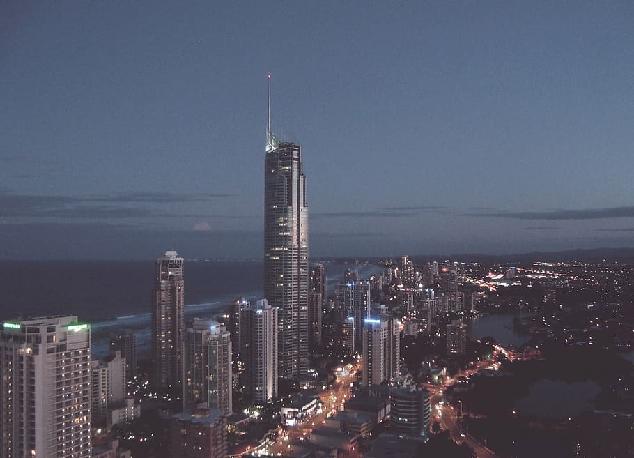 gray concrete skyscraper during dusk, city, buildings, night HD wallpaper