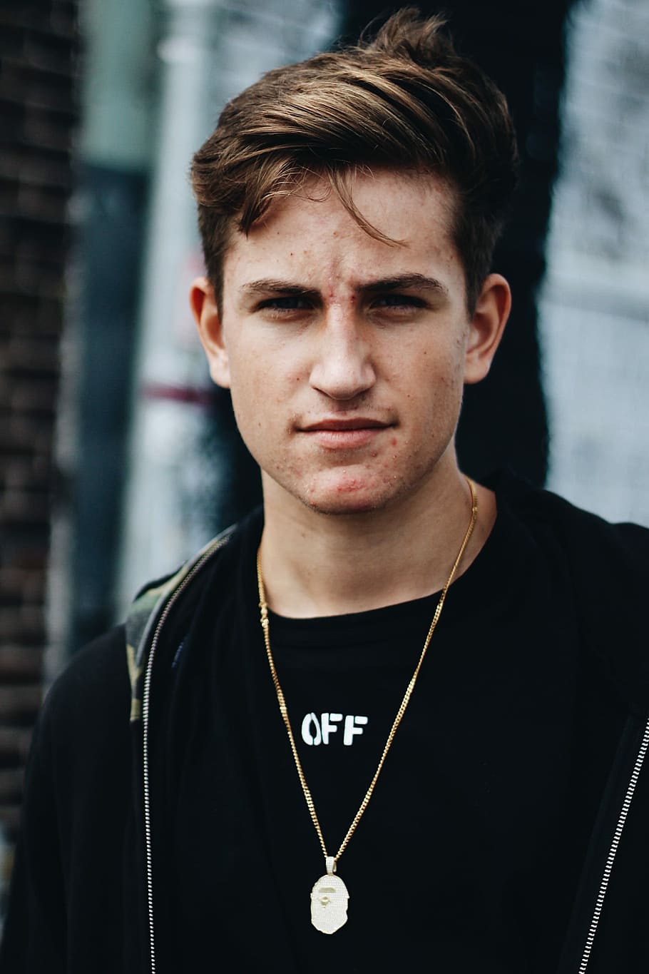 man in gold-colored necklace, man wearing black shirt and jacket portrait HD wallpaper