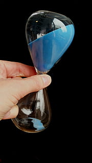 person holding hour glass, time conversion, egg timer, hourglass HD wallpaper