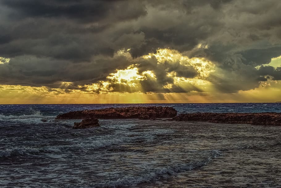 rocky coast, sky, clouds, dramatic, spectacular, stormy, sea HD wallpaper