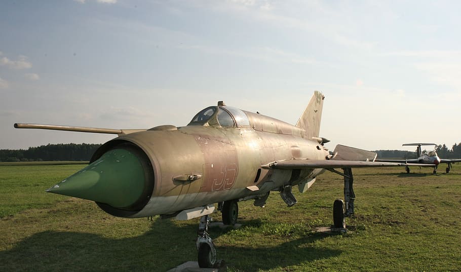 Russian, Fighter, Eagle, Old, Lithuania, russian fighter, jet HD wallpaper