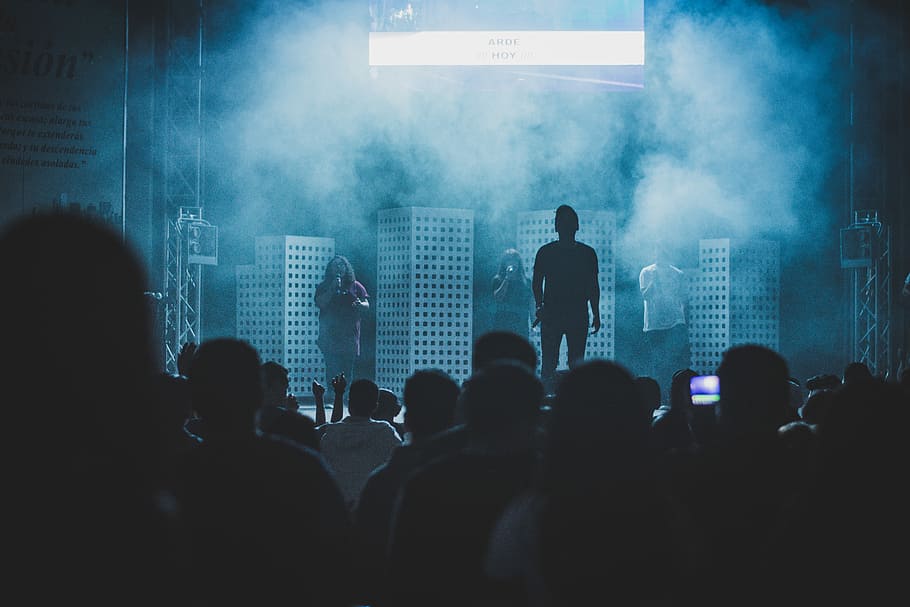 Concert in The Church, silhouette photography of singer on stage HD wallpaper