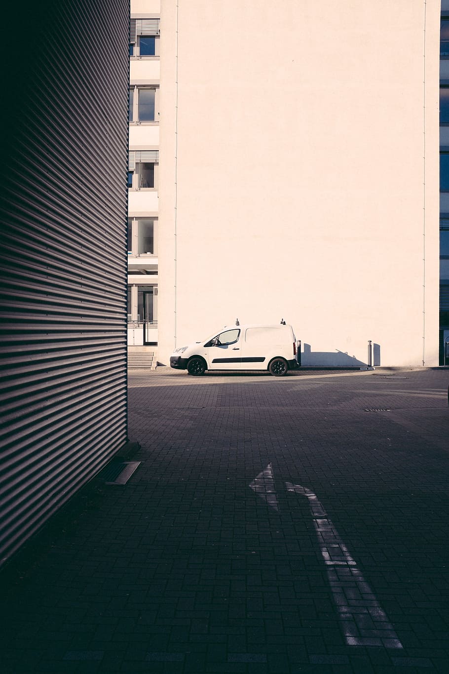 Turn left, industry, other, car, transportation, street, urban Scene HD wallpaper