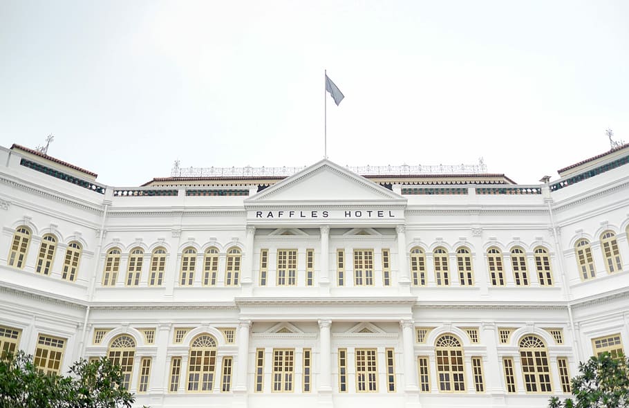 Raffles Hotel building structure, Raffles Hotel during daytime HD wallpaper