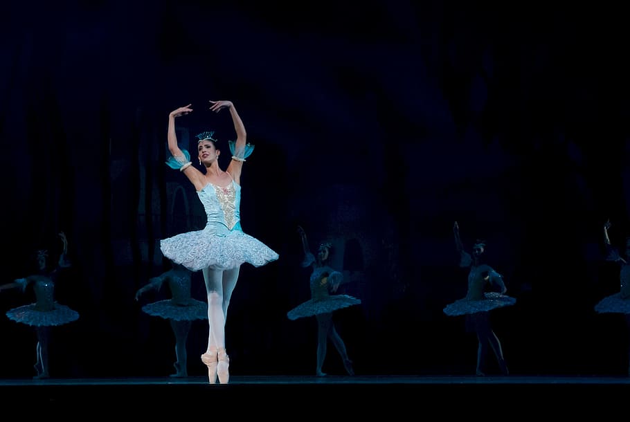 photo of Ballerina on stage, ballet, performance, don quixote