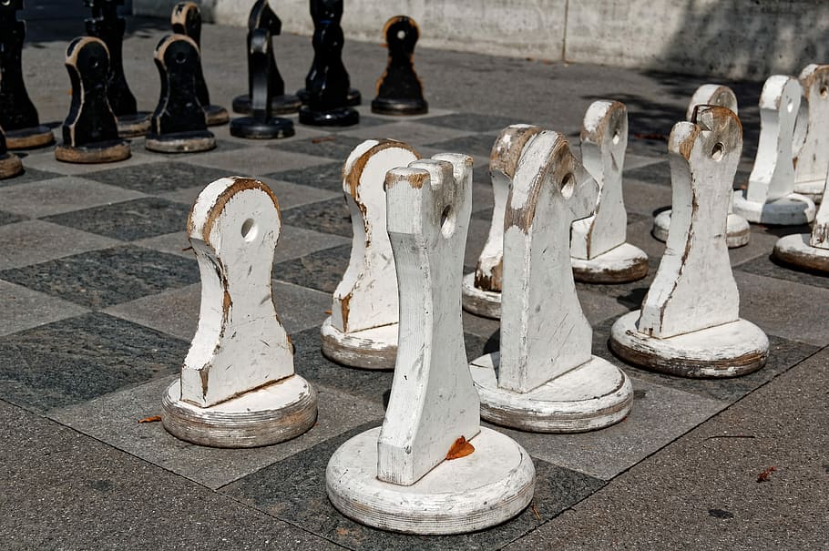 Chess, Figures, Outdoor, large, chess pieces, play, chess board, HD wallpaper